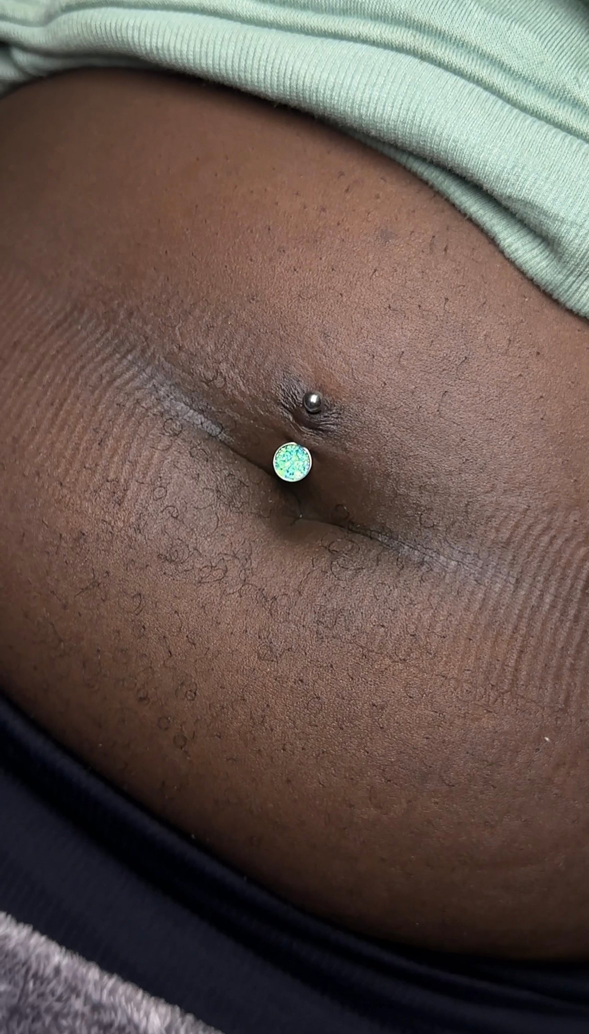 Belly piercing