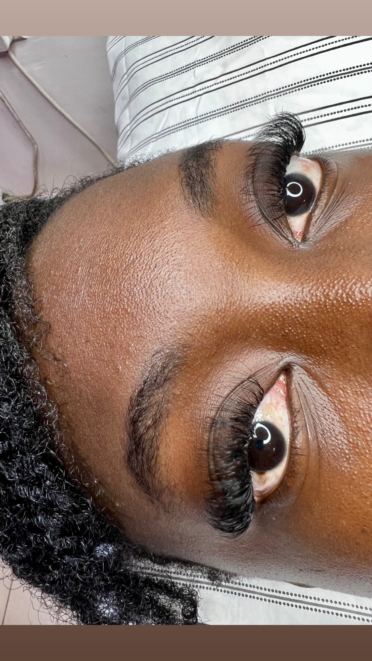 Mega Classic lash extensions